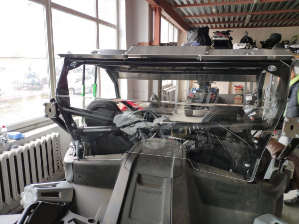 Заднее стекло Z FORCE 1000 SPORT | Мототека
